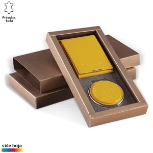 Žuti kožni set sačinjen od elegantnog novčanika i okruglog podmetača