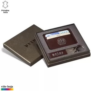 Elegantni poklon set Princ Leather sa kožnim novčanikom i priveskom postavljen u kutiji.