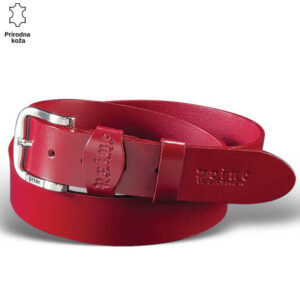 Jednostavni crveni kožni kaiš brenda Princ Leather sa metalnom kopčom.