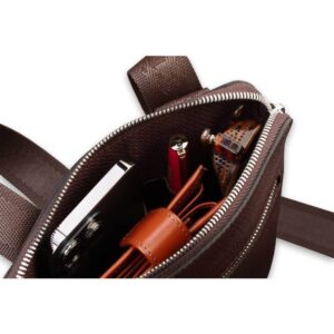 Muska kozna torbica district princ leather, u crnoj boji otvorena